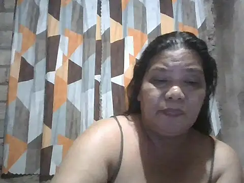 xxbernxxx online show from March 28, 11:55 am