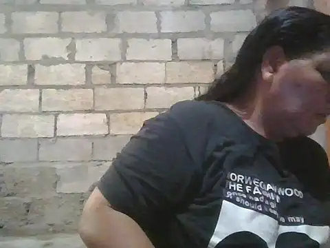 Snapshot of xxbernxxx chatting on September 25, 2:17 am xxbernxxx online show from September 25, 2:17 am
