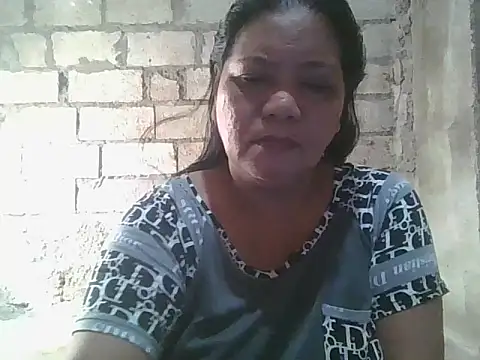 Snapshot of xxbernxxx chatting on November 1, 12:39 am xxbernxxx online show from November 1, 12:39 am