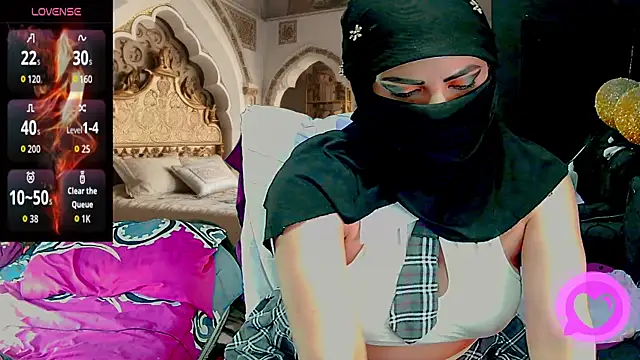 SultanaLayla online show from February 12, 7:57 pm