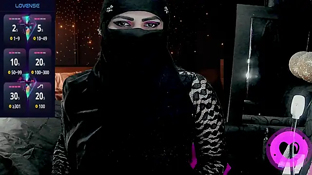 SultanaLayla online show from December 2, 7:59 pm