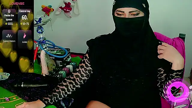 SultanaLayla online show from March 27, 8:43 pm