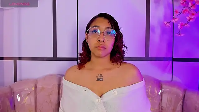 Olivejoness online show from September 19, 5:33 am