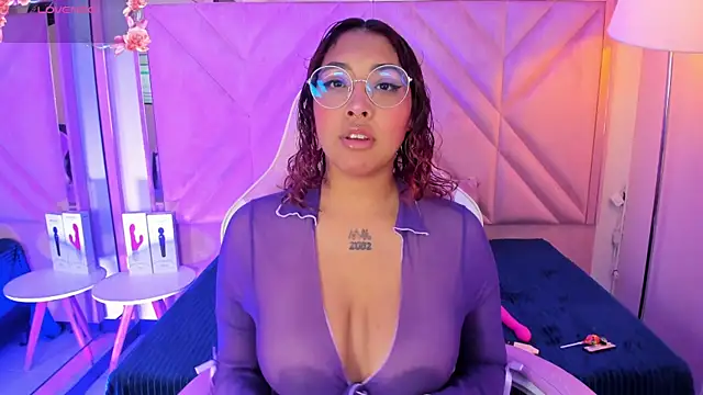 Snapshot of Olivejoness chatting on December 15, 4:07 am Olivejoness online show from December 15, 4:07 am