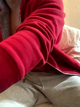 veilofstrength online show from March 25, 8:03 am