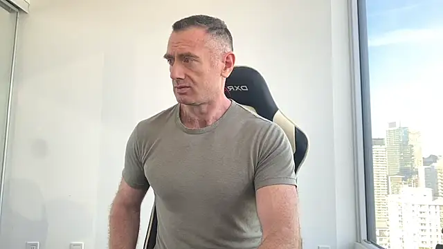 Snapshot of TheDonnyBasilisk chatting on October 10, 1:12 pm TheDonnyBasilisk online show from October 10, 1:12 pm