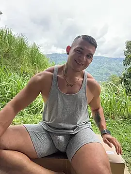 Marco Vega online show from November 4, 7:06 pm