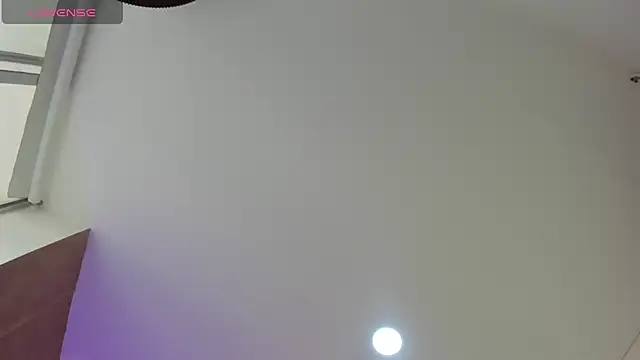 Snapshot of sweet__vanessa1 chatting on June 21, 9:42 pm sweet vanessa1 online show from June 21, 9:42 pm