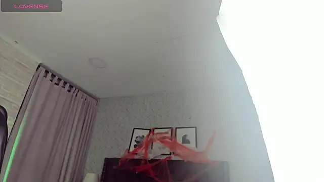 sweet  vanessa1 online show from November 1, 2:29 am