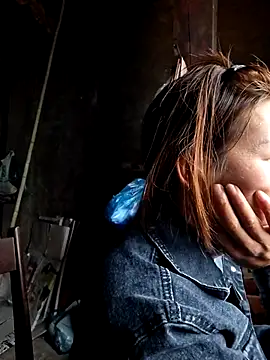 Snapshot of ngocngoc_cute chatting on December 4, 1:26 am ngocngoc cute online show from December 4, 1:26 am