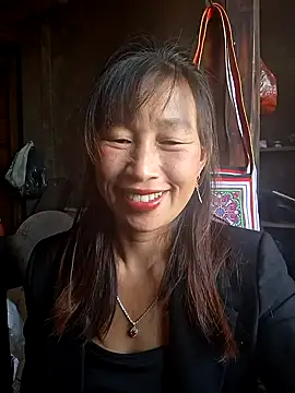 Snapshot of ngocngoc_cute chatting on October 30, 2:21 am ngocngoc cute online show from October 30, 2:21 am