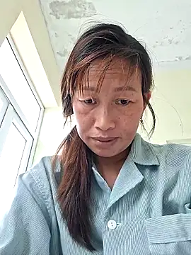 Snapshot of ngocngoc_cute chatting on June 10, 8:04 am ngocngoc cute online show from June 10, 8:04 am