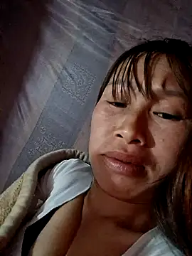 ngocngoc cute online show from February 13, 1:33 pm