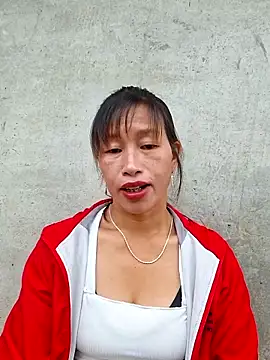 Snapshot of ngocngoc_cute chatting on October 6, 1:07 am ngocngoc cute online show from October 6, 1:07 am