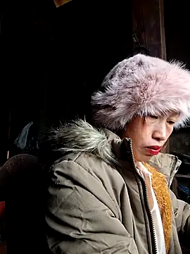 Snapshot of ngocngoc_cute chatting on November 5, 12:58 am ngocngoc cute online show from November 5, 12:58 am