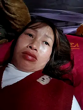 ngocngoc cute online show from February 11, 2:17 pm