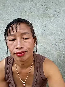 Snapshot of ngocngoc_cute chatting on October 19, 4:26 am ngocngoc cute online show from October 19, 4:26 am