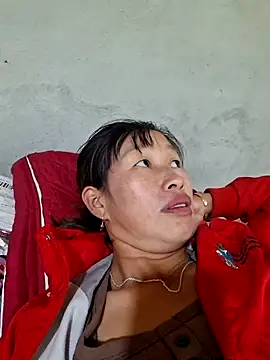 Snapshot of ngocngoc_cute chatting on October 22, 3:50 am ngocngoc cute online show from October 22, 3:50 am