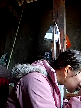 Snapshot of ngocngoc_cute chatting on November 23, 1:15 am ngocngoc cute online show from November 23, 1:15 am