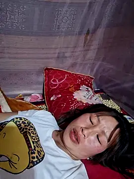 ngocngoc cute online show from March 21, 1:37 pm