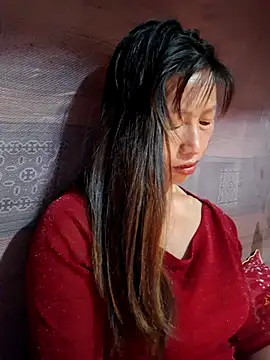 Snapshot of ngocngoc_cute chatting on July 15, 2:13 pm ngocngoc cute online show from July 15, 2:13 pm