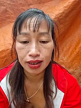 Snapshot of ngocngoc_cute chatting on October 21, 2:11 am ngocngoc cute online show from October 21, 2:11 am