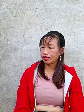 Snapshot of ngocngoc_cute chatting on October 10, 1:17 am ngocngoc cute online show from October 10, 1:17 am