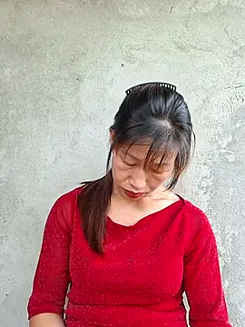 Snapshot of ngocngoc_cute chatting on July 21, 12:24 am ngocngoc cute online show from July 21, 12:24 am