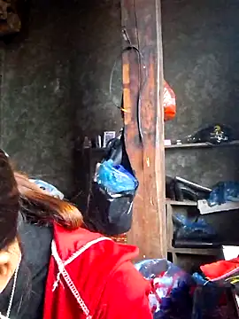 Snapshot of ngocngoc_cute chatting on November 1, 2:40 am ngocngoc cute online show from November 1, 2:40 am