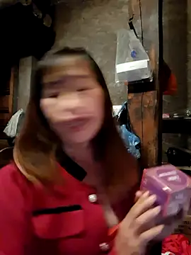 Snapshot of ngocngoc_cute chatting on November 7, 1:37 pm ngocngoc cute online show from November 7, 1:37 pm