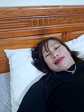 ngocngoc cute online show from December 21, 1:24 pm