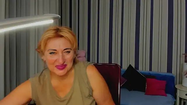 MilanaAlvis online show from October 13, 6:15 am