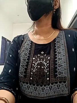 soni yhakur online show from April 9, 2:02 am