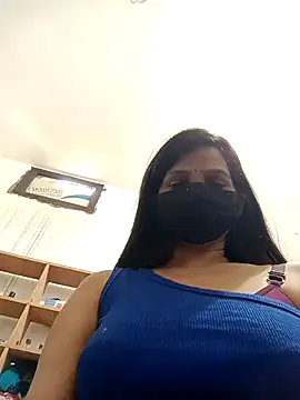 soni yhakur online show from February 24, 8:04 am