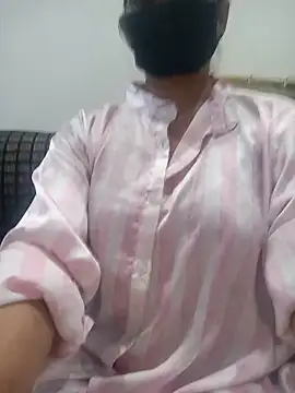 soni yhakur online show from May 18, 7:02 am