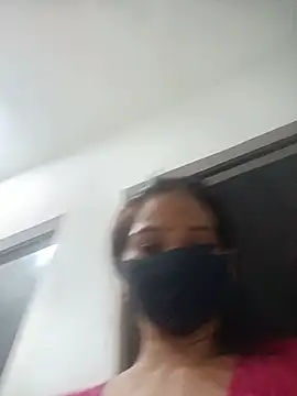 Snapshot of soni_yhakur chatting on June 30, 7:25 pm soni yhakur online show from June 30, 7:25 pm