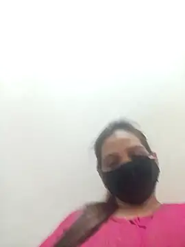 soni yhakur online show from April 26, 4:04 pm