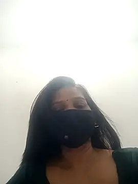 soni yhakur online show from April 15, 3:49 pm