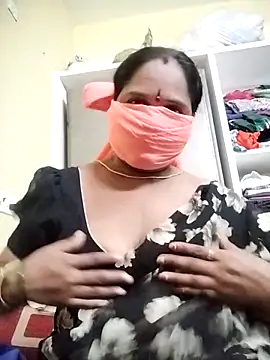 Snapshot of indira-telugu chatting on October 7, 4:02 am indira-telugu online show from October 7, 4:02 am