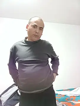 CWQ123 online show from November 11, 1:50 pm