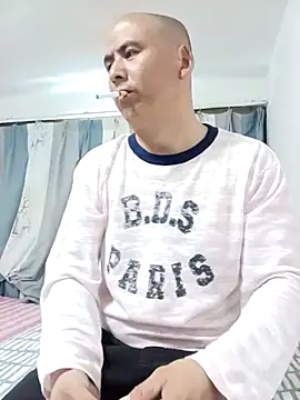 CWQ123 online show from March 29, 6:26 am