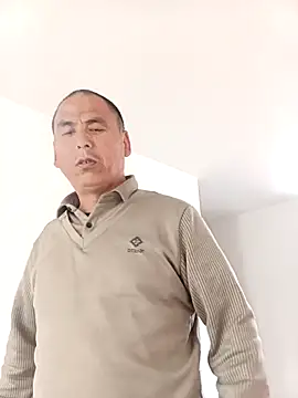 CWQ123 online show from April 13, 8:07 am