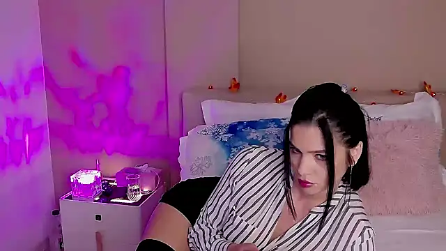 Emily Sheen online show from October 30, 5:28 am