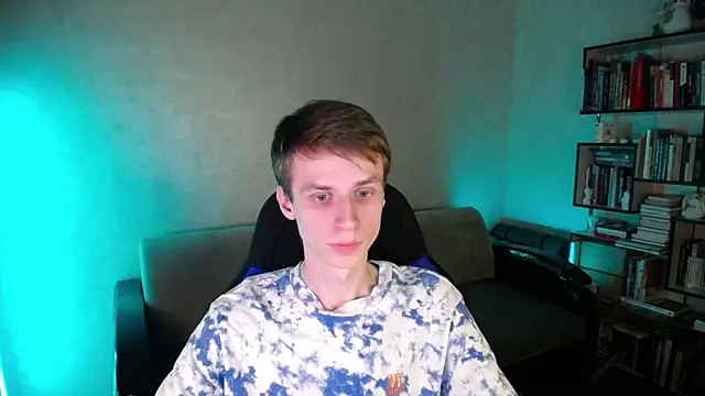 yes cute boy  online show from February 17, 6:16 pm