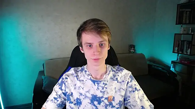 yes cute boy  online show from April 4, 5:30 pm