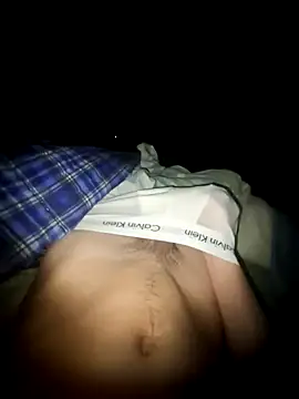 Snapshot of lebonfeu chatting on December 17, 8:58 pm lebonfeu online show from December 17, 8:58 pm