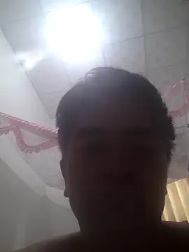 Snapshot of Brongiep chatting on September 26, 2:07 am Brongiep online show from September 26, 2:07 am