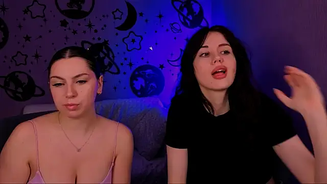 riley sanders online show from May 24, 7:25 pm