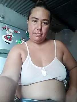 Snapshot of yyuly chatting on October 28, 12:26 pm yyuly online show from October 28, 12:26 pm