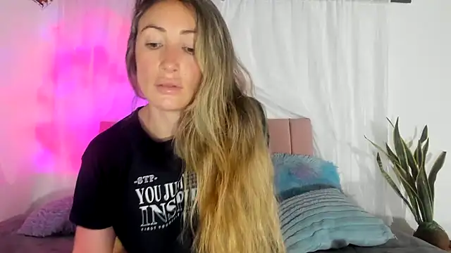 Tania xw online show from November 18, 12:59 am